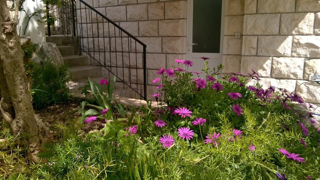 شقة Cozy New Flat For 2 Or 3 هفار المظهر الخارجي الصورة