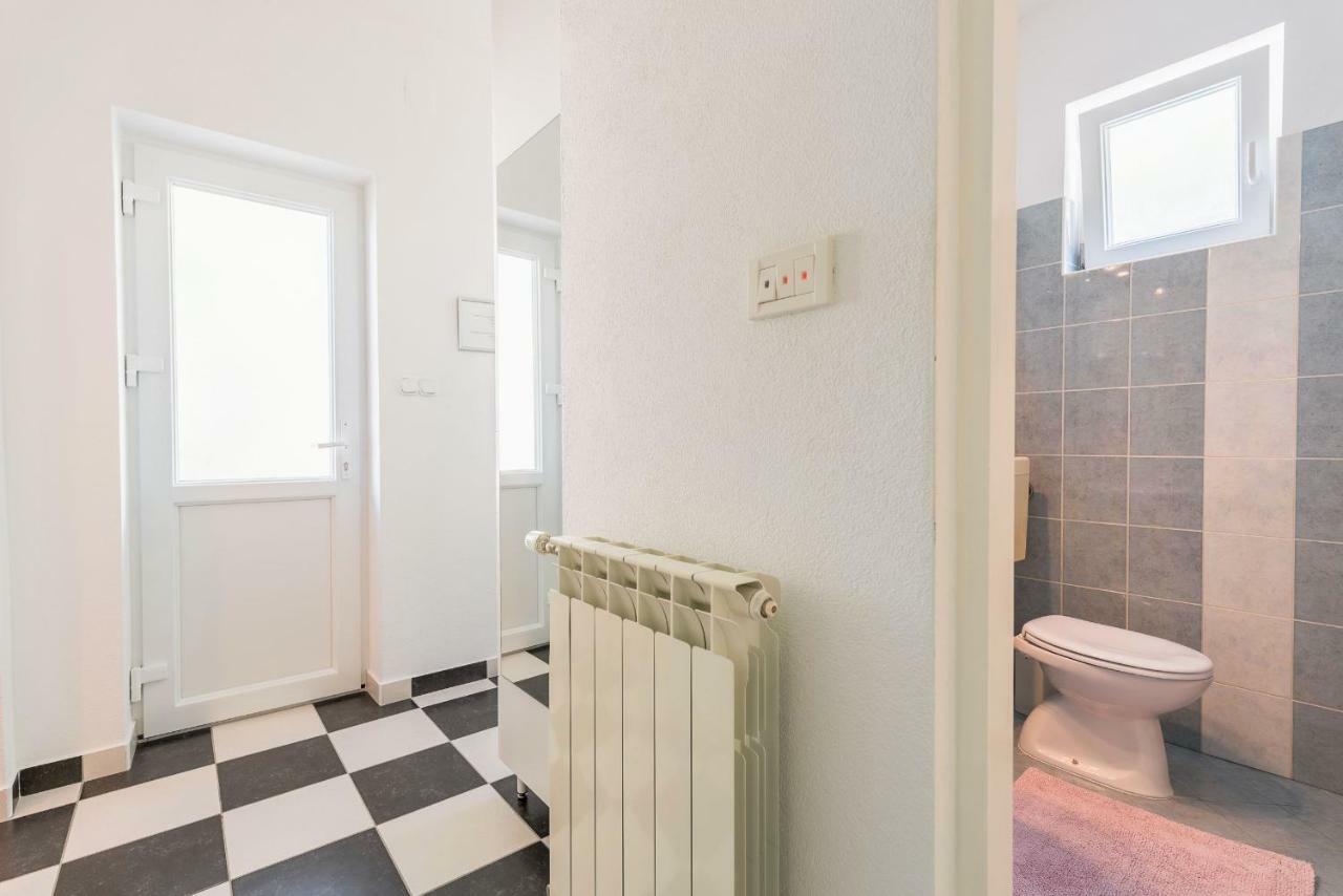 شقة Cozy New Flat For 2 Or 3 هفار المظهر الخارجي الصورة